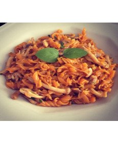 Fusilli ao molho de tomate Fusilli ao molho de tomate